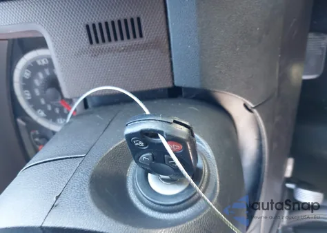 2008 Ford Escape Xlt from USA, damaged, VIN 1FMCU03158KB05361